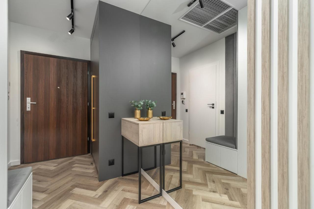 Comfy Apartments 4-5Th Floor Hanza Tower - Sauna & Pool Szczecin Exteriör bild